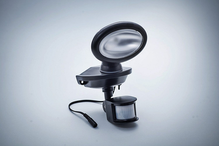 Lampa solarna Greenie LED z czujnikiem ruchu i zmierzchu, osobny panel słoneczny czarna