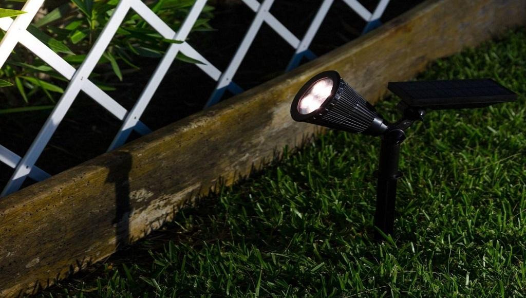 Lampy solarne ogrodowe - zalety i wady