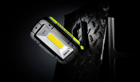 Latarka ręczna Unilite SLR-1750