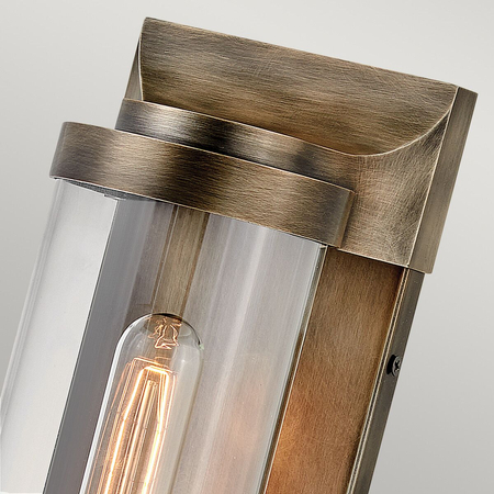 Średnia latarnia naścienna Pearson - 1 źródło światła - Oksydowany brąz Quintiesse QN-PEARSON-M-BU