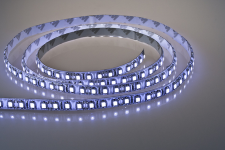 Taśma LED Greenie 1m 120 diod 3528SMD na metr 9.6W/mb wodoodporna IP65 CW Rolka 5m