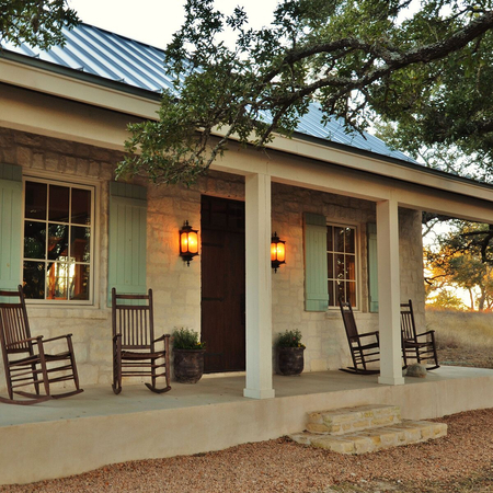 Duża latarnia naścienna Market Square - 3 źródła światła Quintiesse QN-MARKET-SQUARE-L