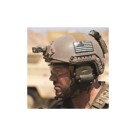 Latarka taktyczna Streamlight Sidewinder Compact II Military Model piaskowy