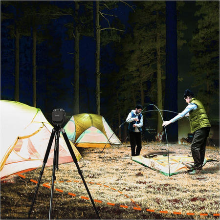 Oświetlenie campingowe Fenix CL28R czarno-srebrny