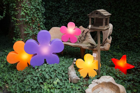 Kwiat LED Lampa zewnętrzna ogrodowa 2700K Biała ciepła Ø40cm różowy 32402W różowy