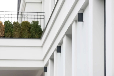 LILLEHAMMER 1580 BLACK 2xLED 7,3W 3000K UP / DOWN