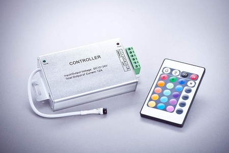 Sterownik RGB podczerwień 24 programy 12V <144W Greenie