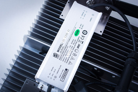 Lampa przemysłowa LED Greenie Gasoline 90W NW