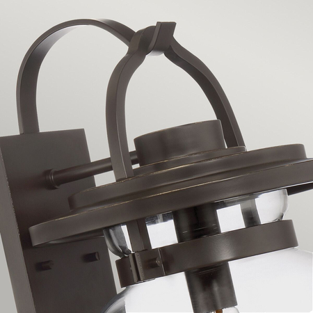 Duża latarnia naścienna Lasalle - 1 źródło światła Quintiesse QN-LASALLE-L-WT